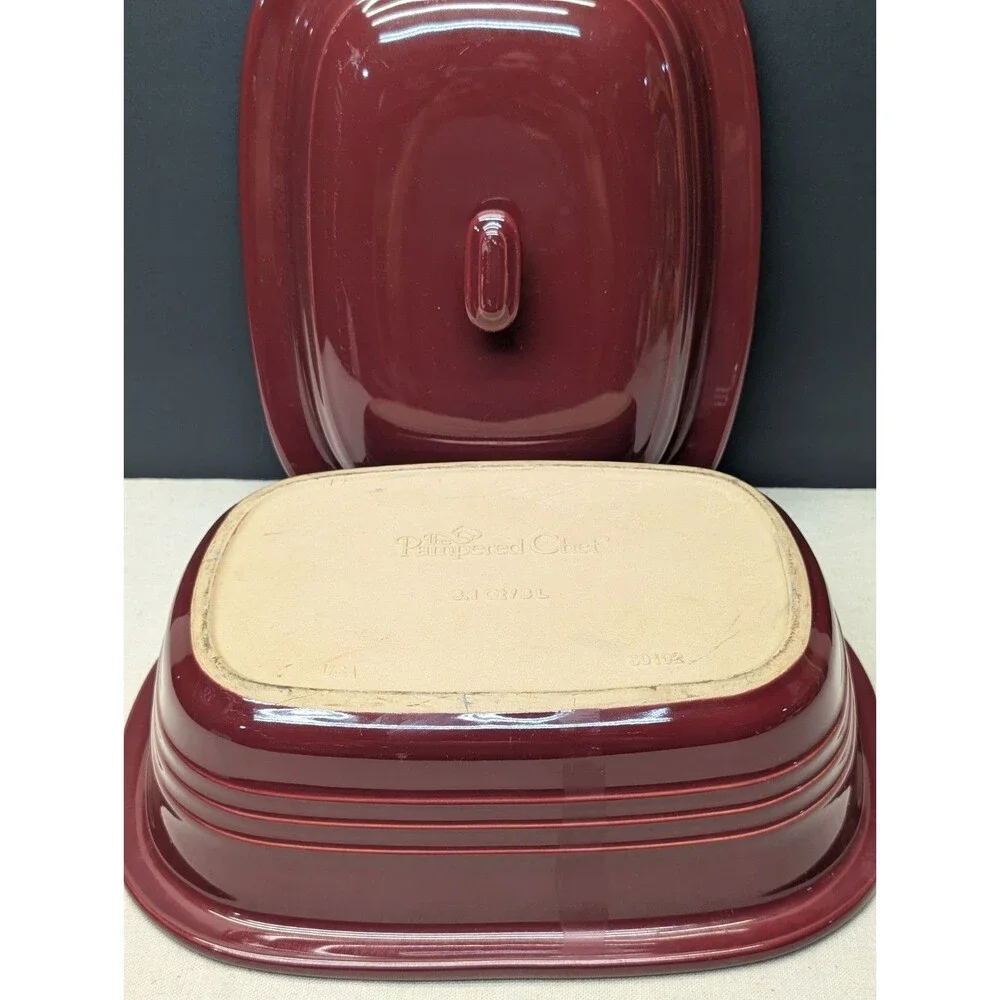 The Pampered Chef Cranberry Red Deep Covered Baker Dutch Oven 3.1 QT 3L USA